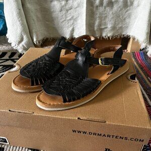 Black Huarache Sandals, Size 7